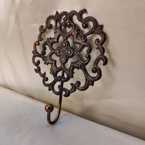 Round Metal Wall Hook Antique Good. Light Weight